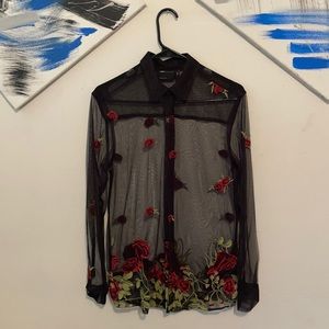 Regular fit mesh shirt w/ floral embroidery in red